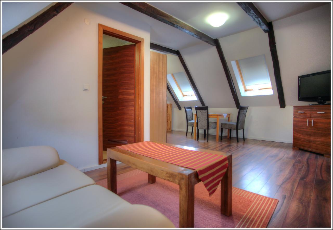 Bokun Apartments I ซิซัค ภายนอก รูปภาพ