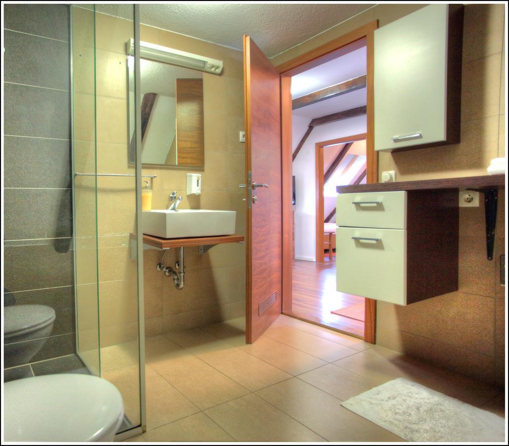 Bokun Apartments I ซิซัค ภายนอก รูปภาพ